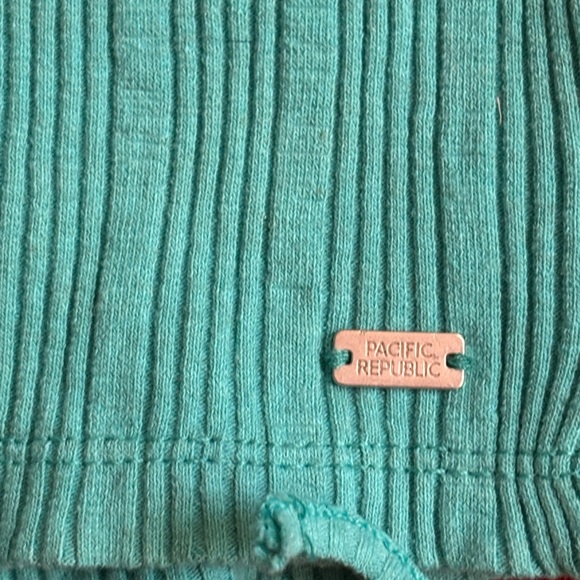 Pacific republic aqua halter backless crop top - Picture 3 of 3